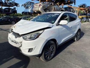 Used Hyundai Tucson Parts For Sale