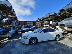 Do I Need to Notify the DMV if I Junk My Car?